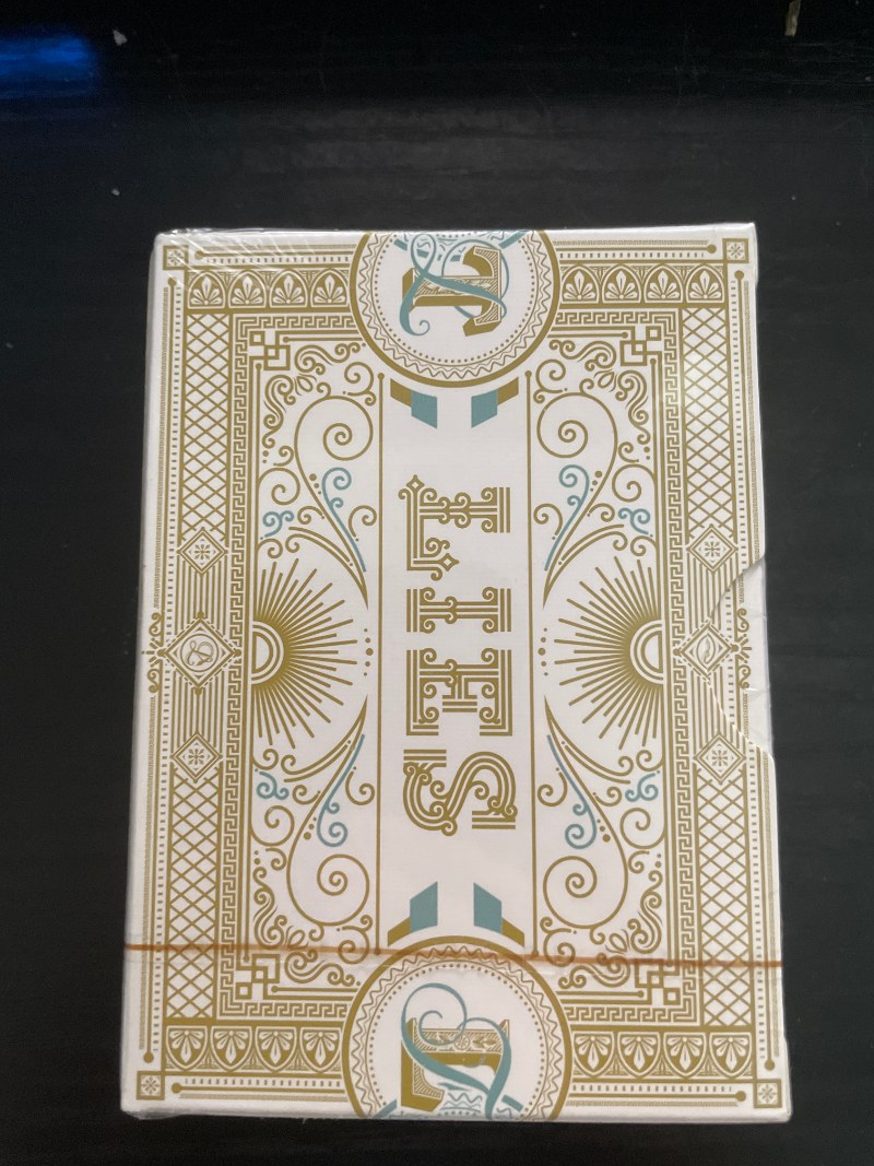Lies 謊言主題精裝啤牌